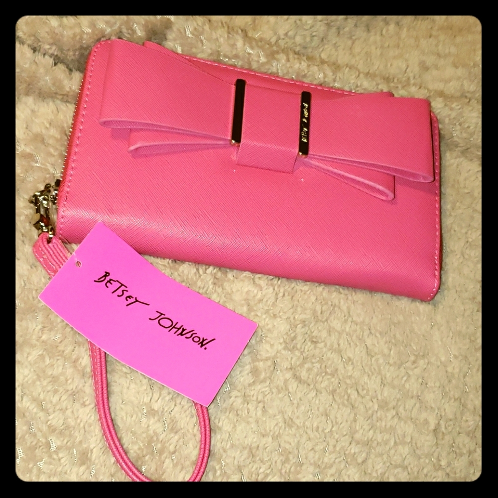 Bow Z/A Betsey Johnson wallet